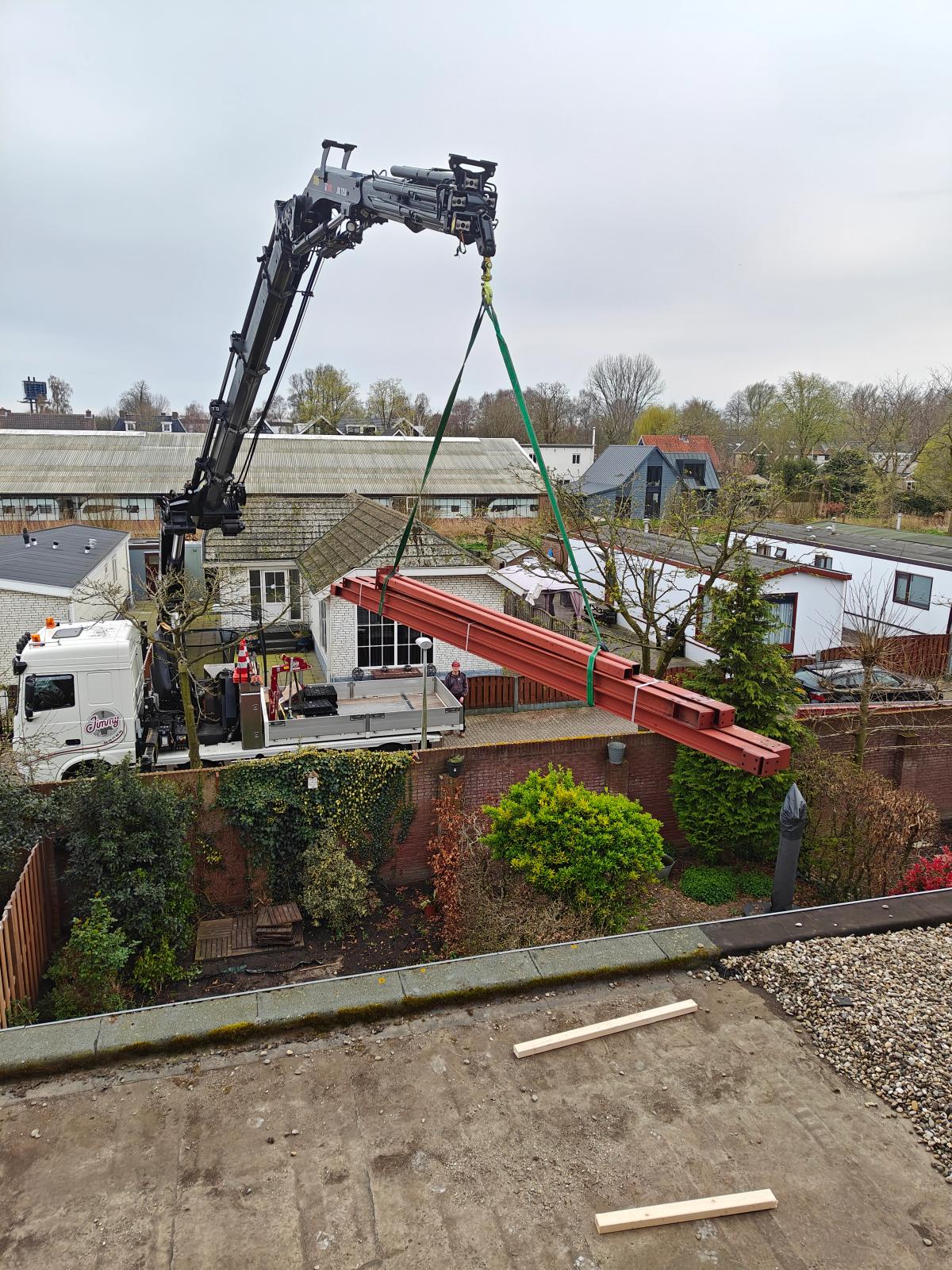 Foto van project: Staalconstructie opbouw in Amsterdam Nieuw-West 